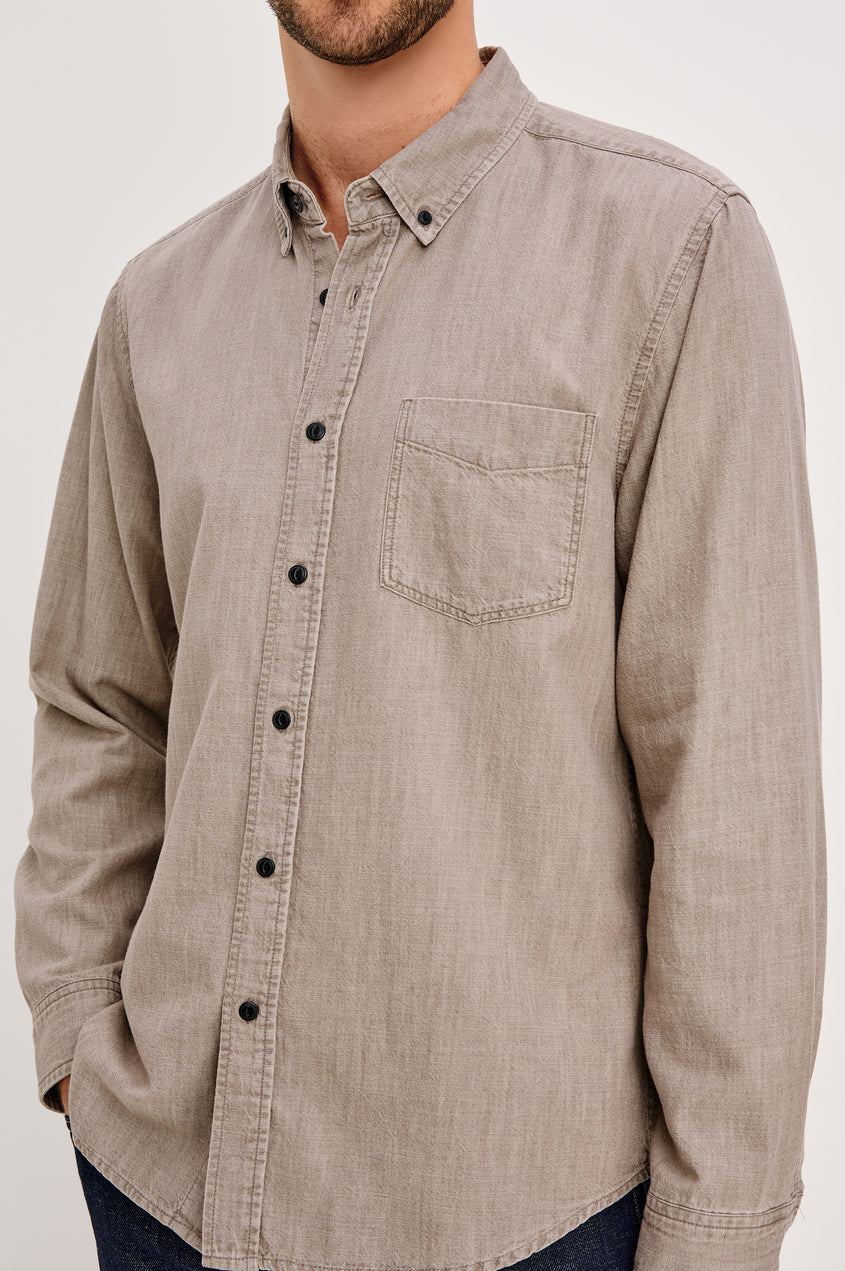 Tristan Shirt in Trail Mix