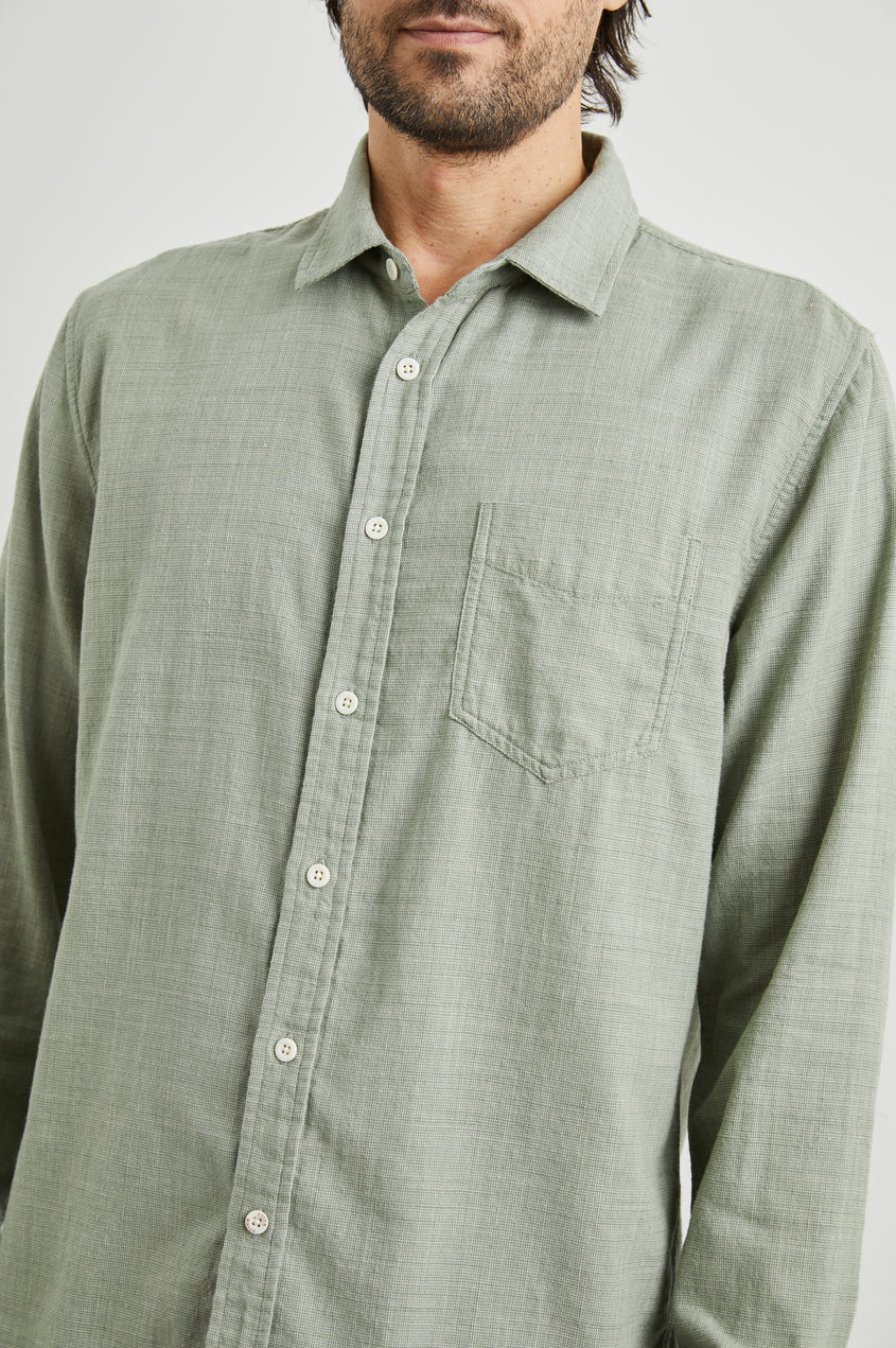 Wyatt Shirt in Jade Etch