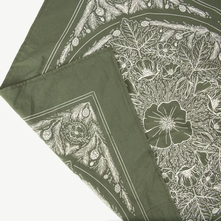 Land Bandana in Olive