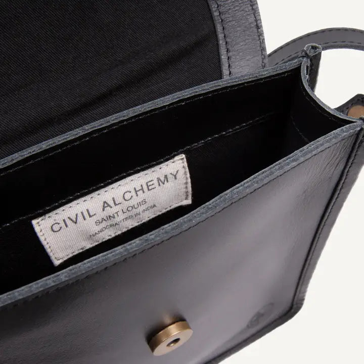 The Crossbody Bag in Black