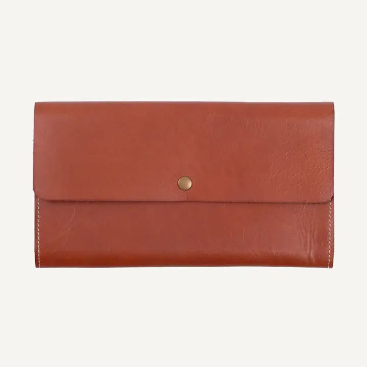 The Clutch in Tan