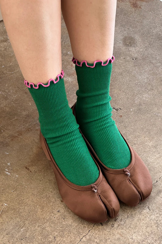 Ruffled Modal Socks in Spinach